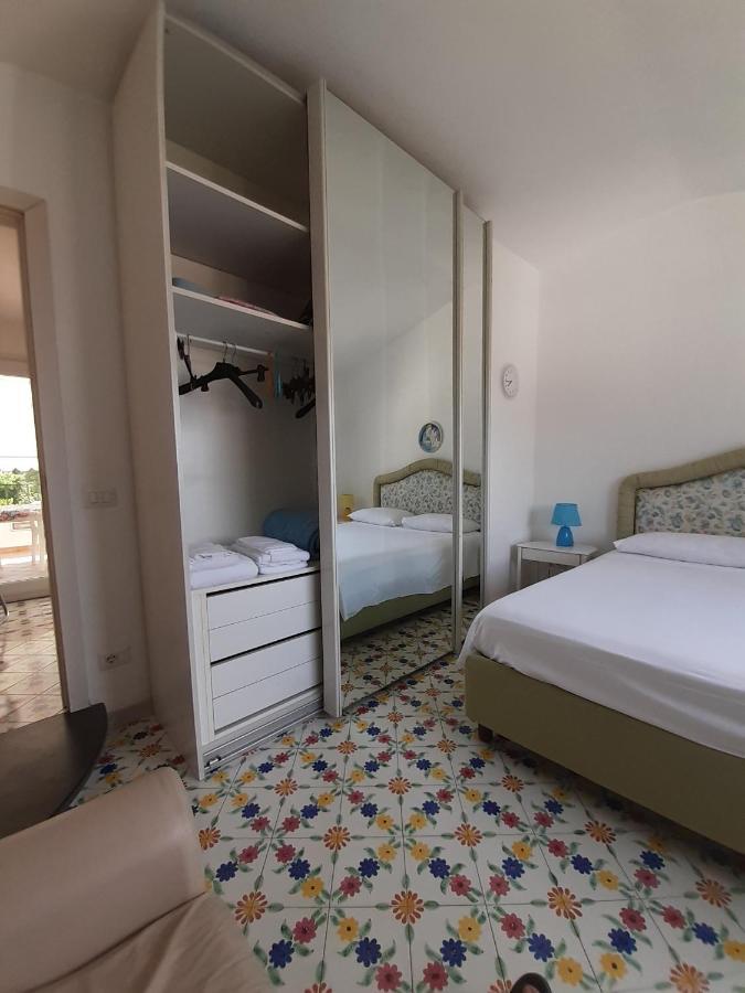 Villa Angela Ischia Exteriör bild